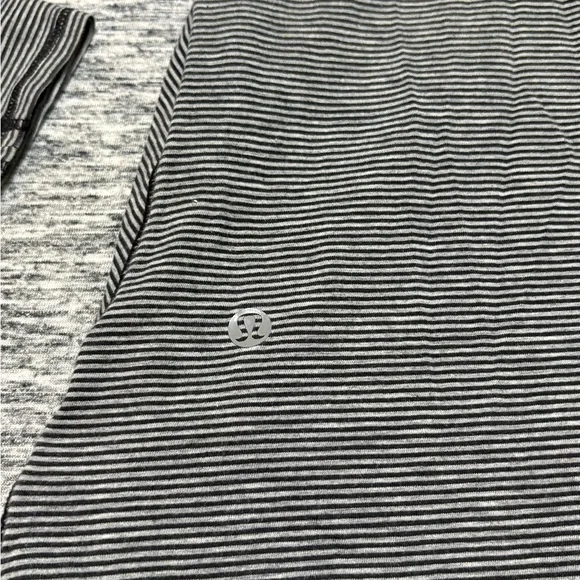 Lululemon Crossed Front Long Sleeve Size Small - Picture 6 of 6